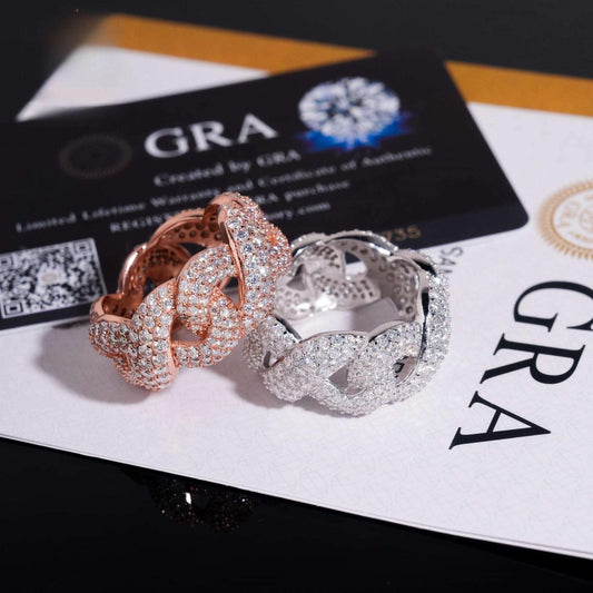 D-Color Moissanite Figure-Eight Ring | S925 Silver Unisex Iced Out Fashion Jewelry - CaratixJewelry