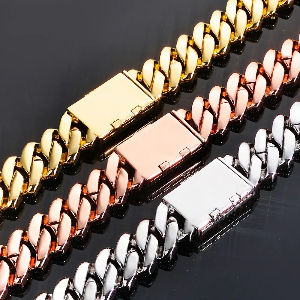 CARÁTIX – 30mm 7-Row Iced Out Miami Cuban Link - CaratixJewelry