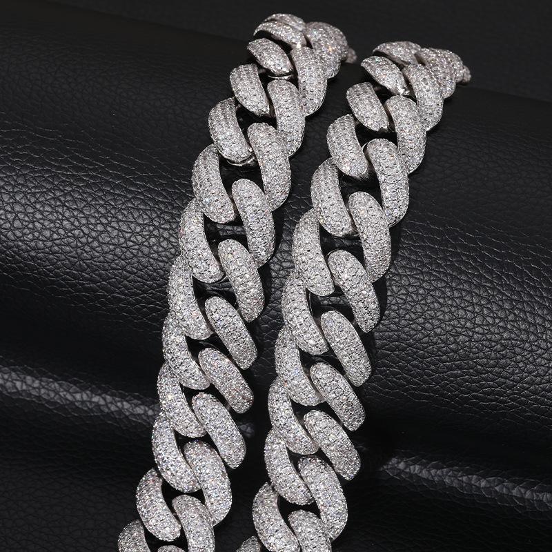 CARÁTIX 20mm Iced Out Cuban Miami Link Chain | CZ Bling Hip Hop Necklace for Men - CaratixJewelry