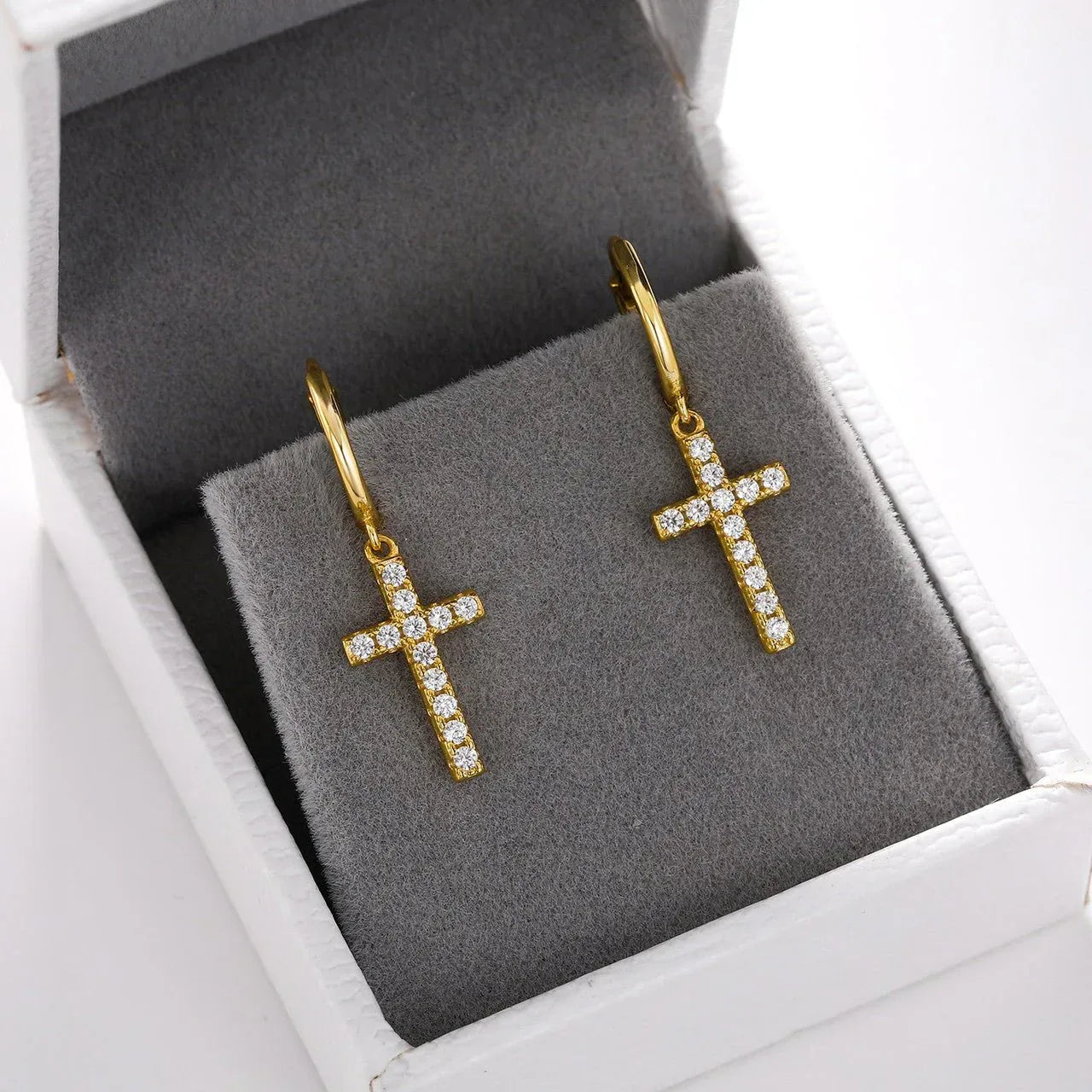 925 Sterling Silver VVS Hoop Cross Prong Earrings - CaratixJewelry