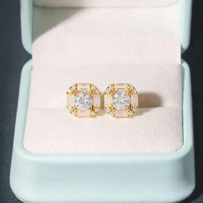 S925 Silver 5.5mm VVS Moissanite Stud Earrings - CaratixJewelry