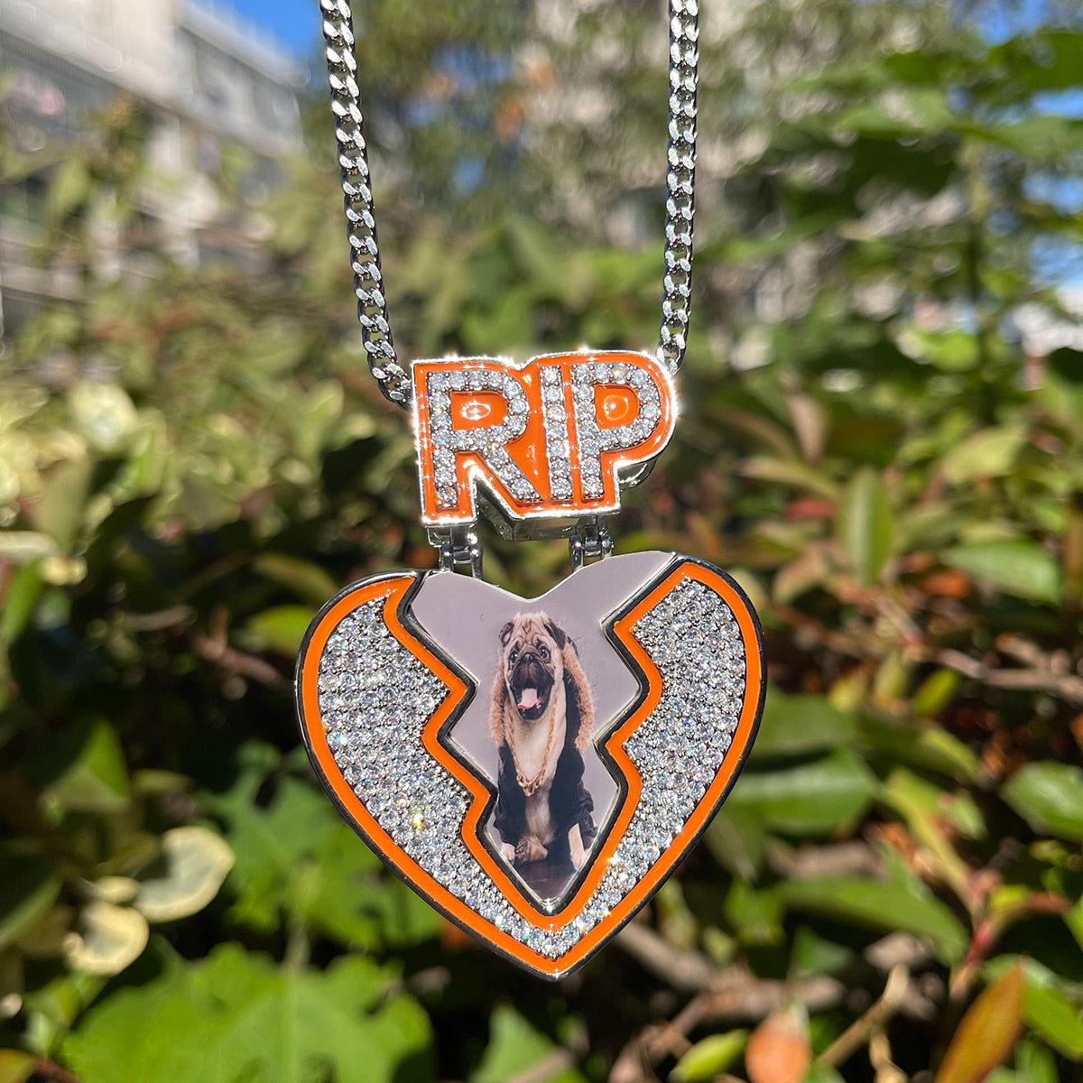 Broken Heart RIP Glow-in-the-Dark Custom Photo Pendant Necklace – Iced Out Hip Hop Jewelry
