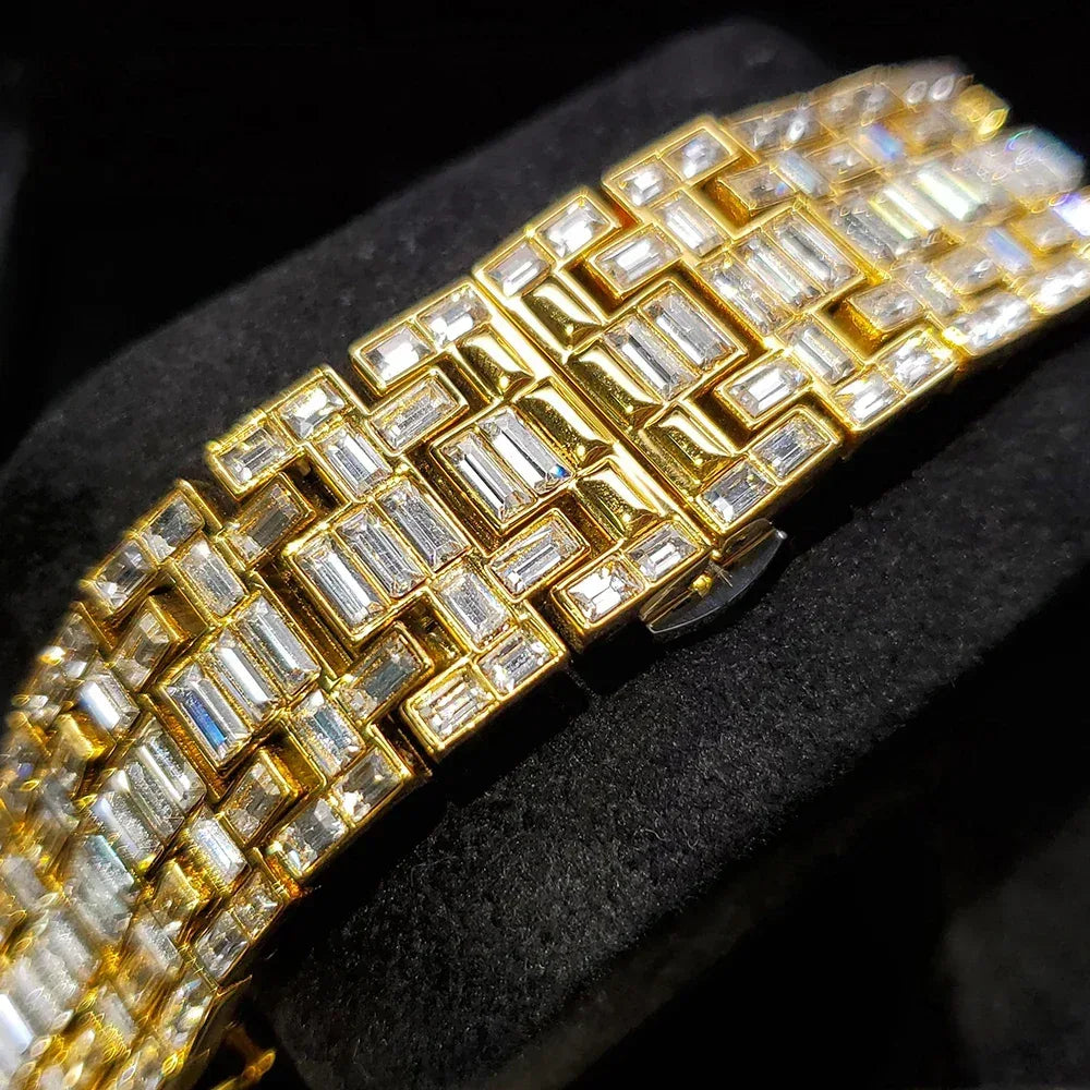Luxury Hip Hop Men's Watch | Silver Iced Out Watch with Date | Top Brand Quartz Wristwatch | Reloj Hombre | Caratix - CaratixJewelry