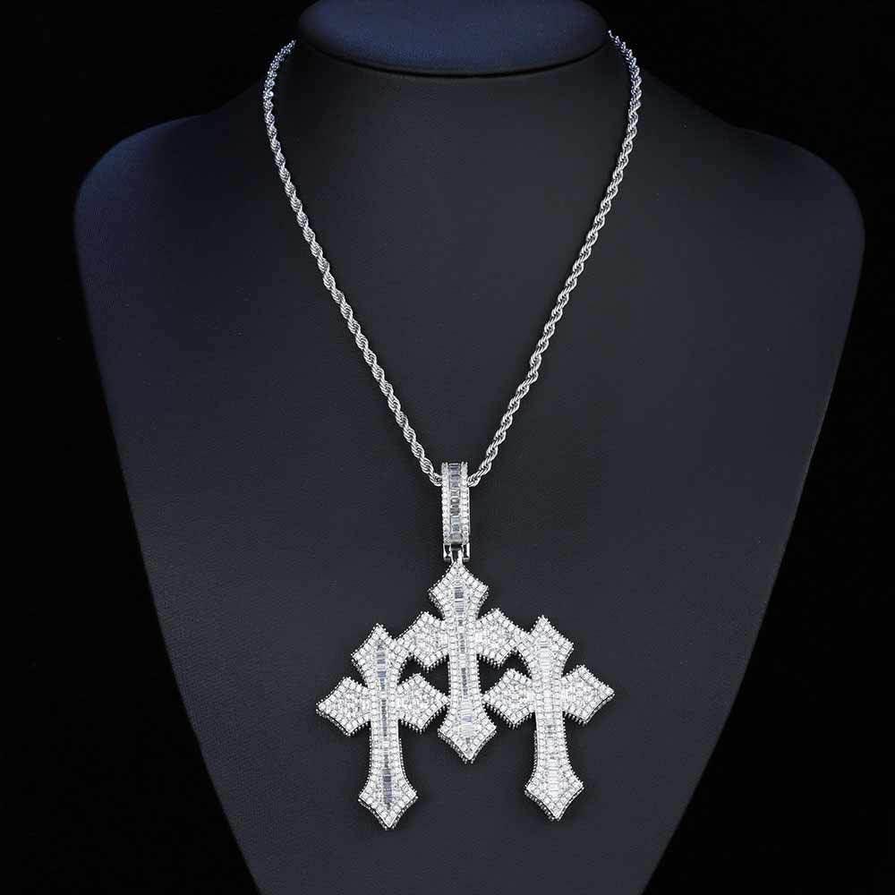 S925 Silver Moissanite Cross Pendant Necklace for Men | Caratix Jewelry - CaratixJewelry