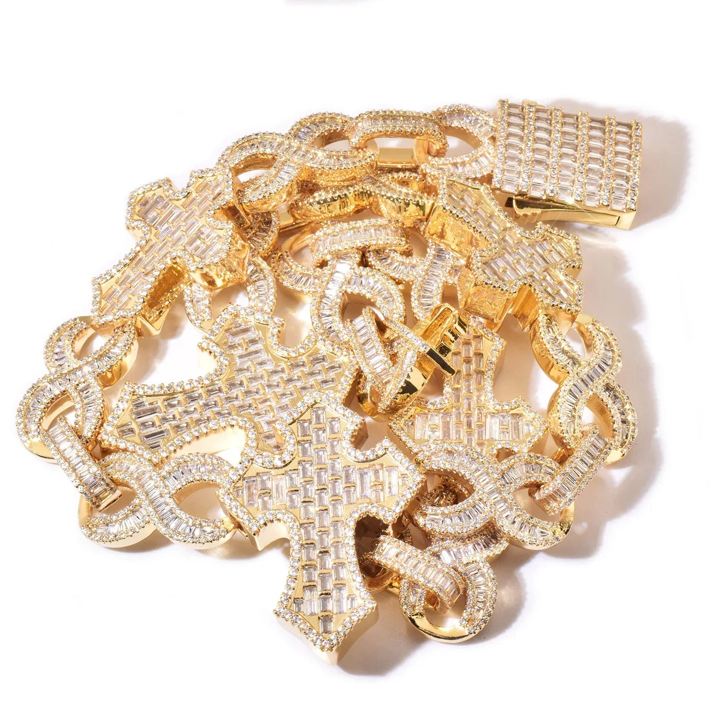 Iced Out Cross Pendant Copper Zircon Necklace for Men & Women | Caratix Jewelry - CaratixJewelry