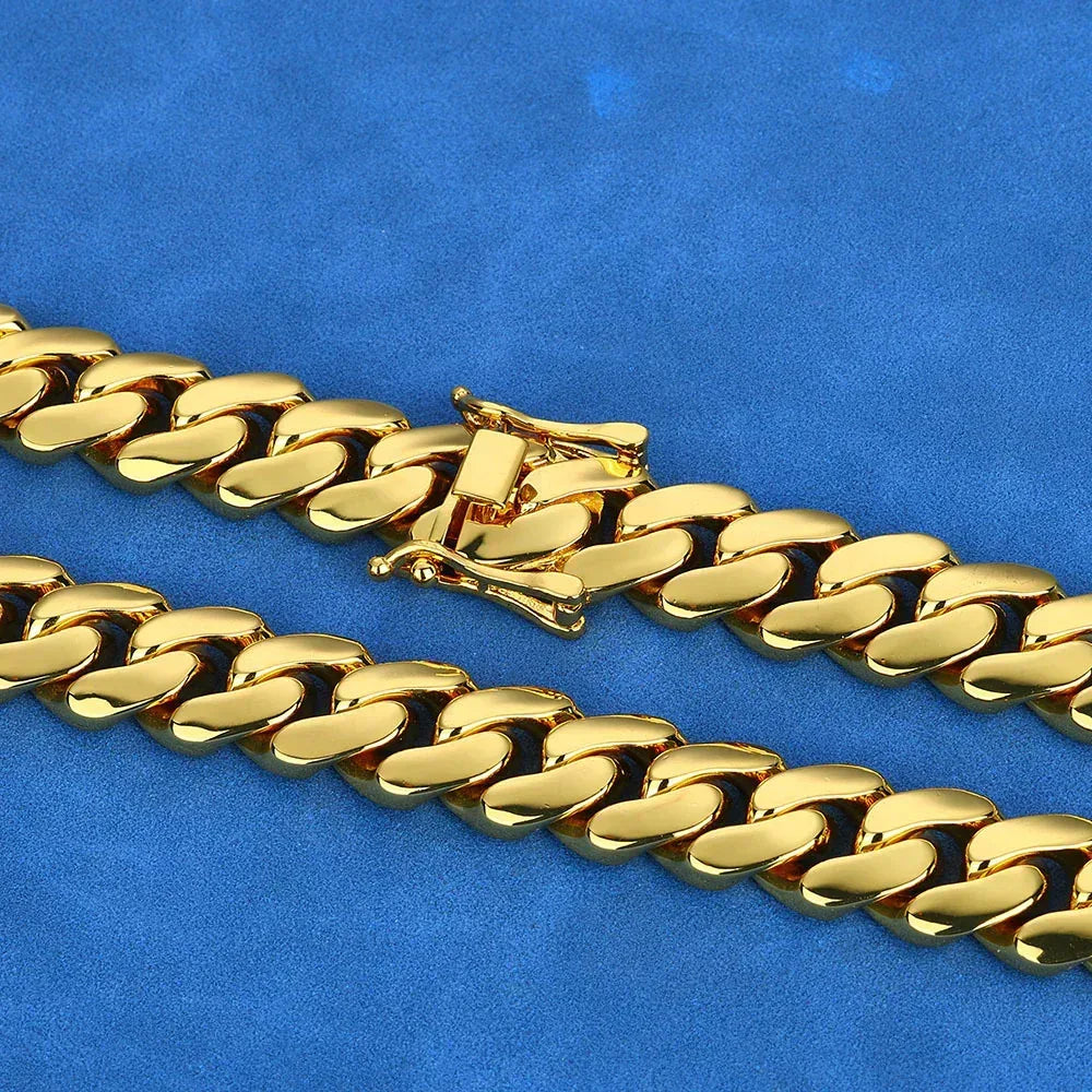 Custom Plain Solid Cuban Link Necklace for Rapper | Iced Out Chain Style - CaratixJewelry