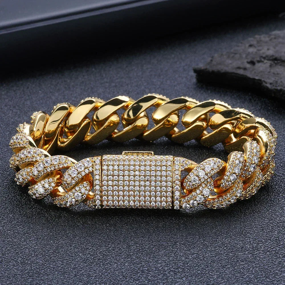 Bubble Iced-Out Cuban Link Bracelet with Zircon Stones - CaratixJewelry