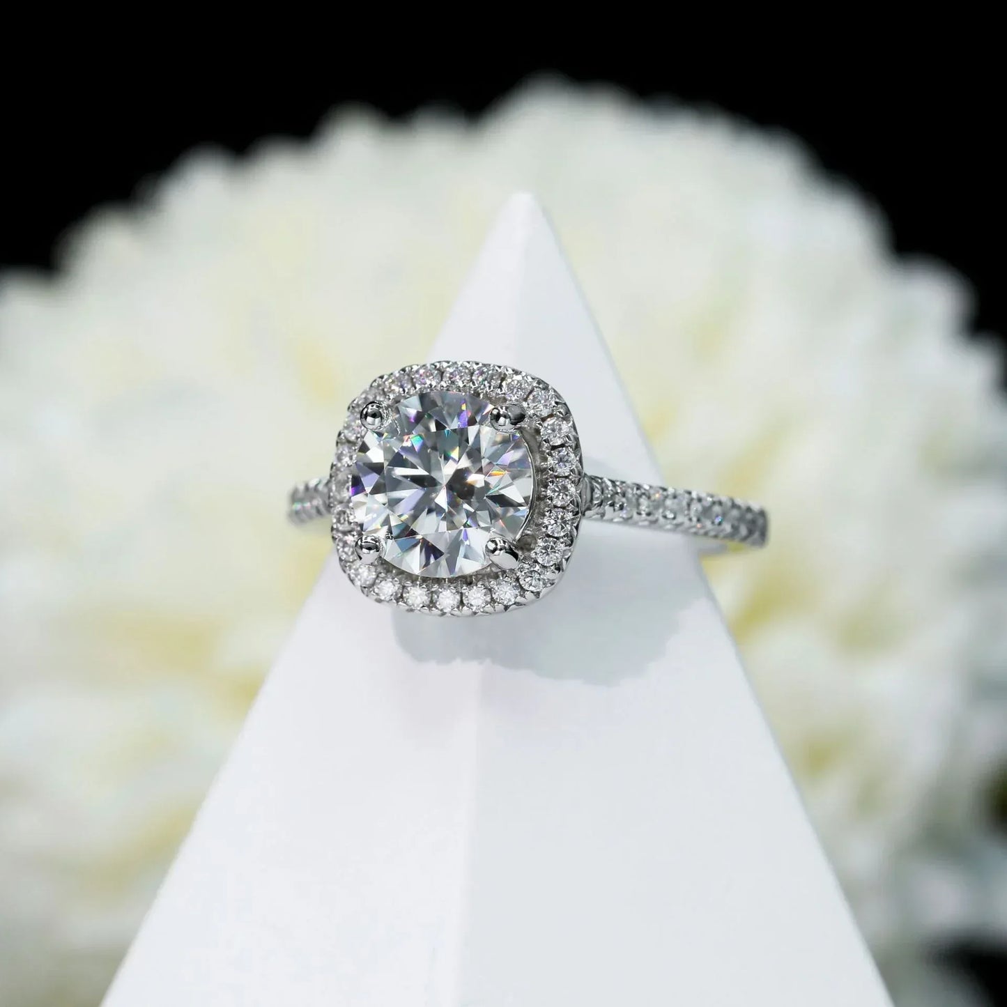 2ct Moissanite Engagement Ring | S925 Silver Luxury Women’s Bridal Jewelry - CaratixJewelry