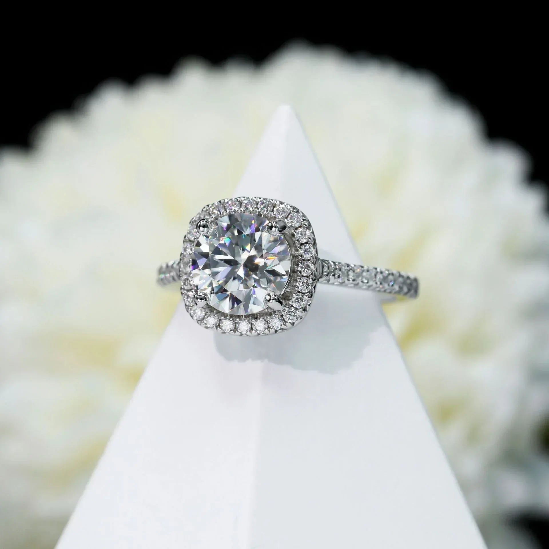 2ct Moissanite Engagement Ring | S925 Silver Luxury Women’s Bridal Jewelry - CaratixJewelry