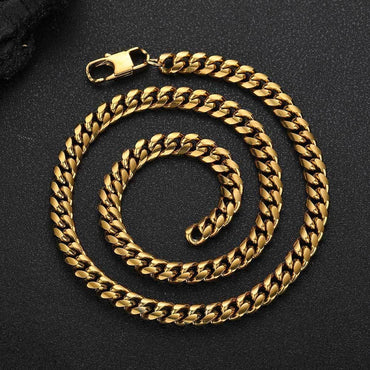 Stainless Steel Cuban Chain Necklace with Cowboy Clasp for Men | Caratix Jewelry - CaratixJewelry