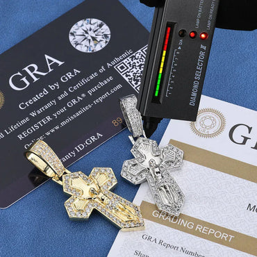 Custom Retro Cross Pendant S925 Silver Iced Out Chain for Rapper - CaratixJewelry