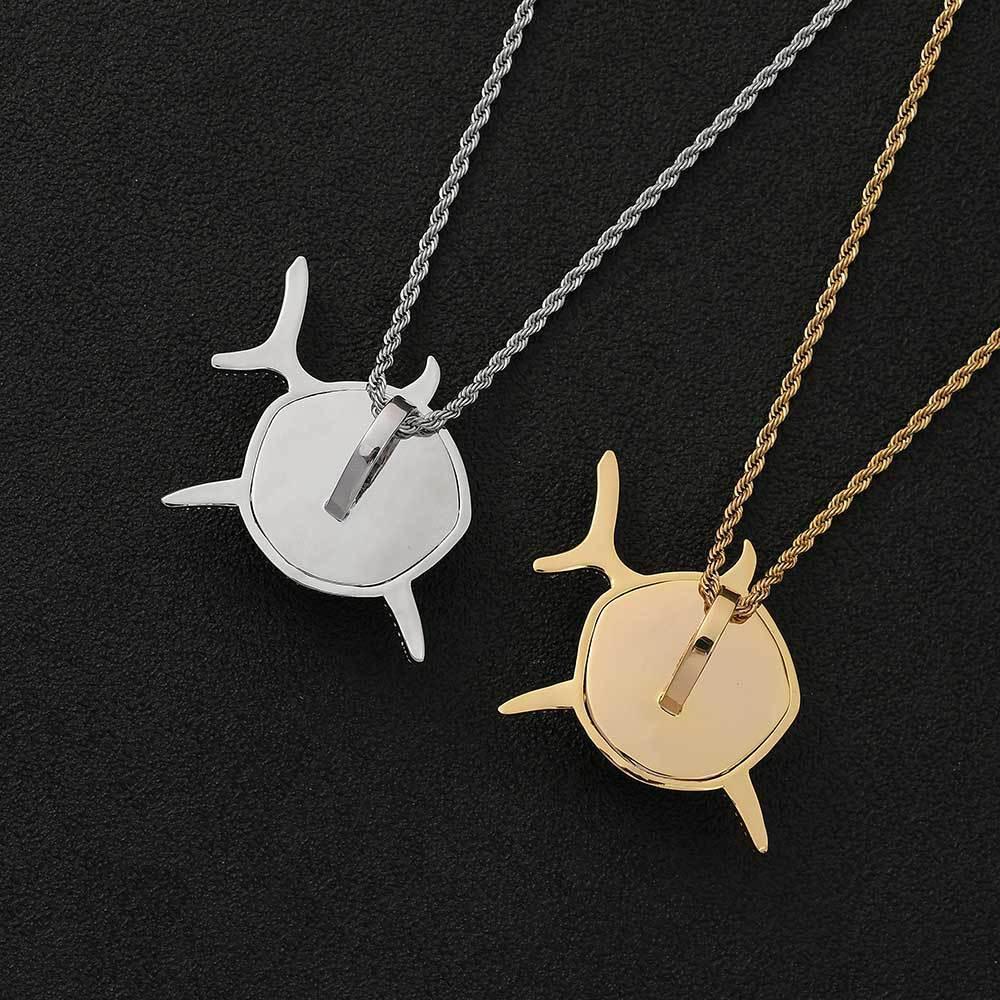 Shark Pendant Necklace with Micro-Pave Zircon and Full Look for Men | Caratix Jewelry - CaratixJewelry