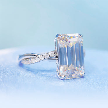 2026 Summer New S925 Silver 4ct Emerald Cut Moissanite Ring | Large 8x10mm D VVS1 | Caratix