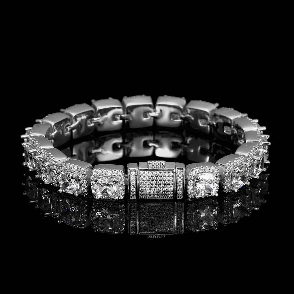 Iced Out Chain Bracelet with Copper and Zircon Stones for Men | Caratix Jewelry - CaratixJewelry