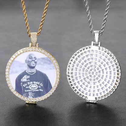 Hip Hop Flip-Top Round Photo Frame Pendant Necklace with Copper Frame and Zircon Stones | Customizable Jewelry | Caratix Jewelry - CaratixJewelry