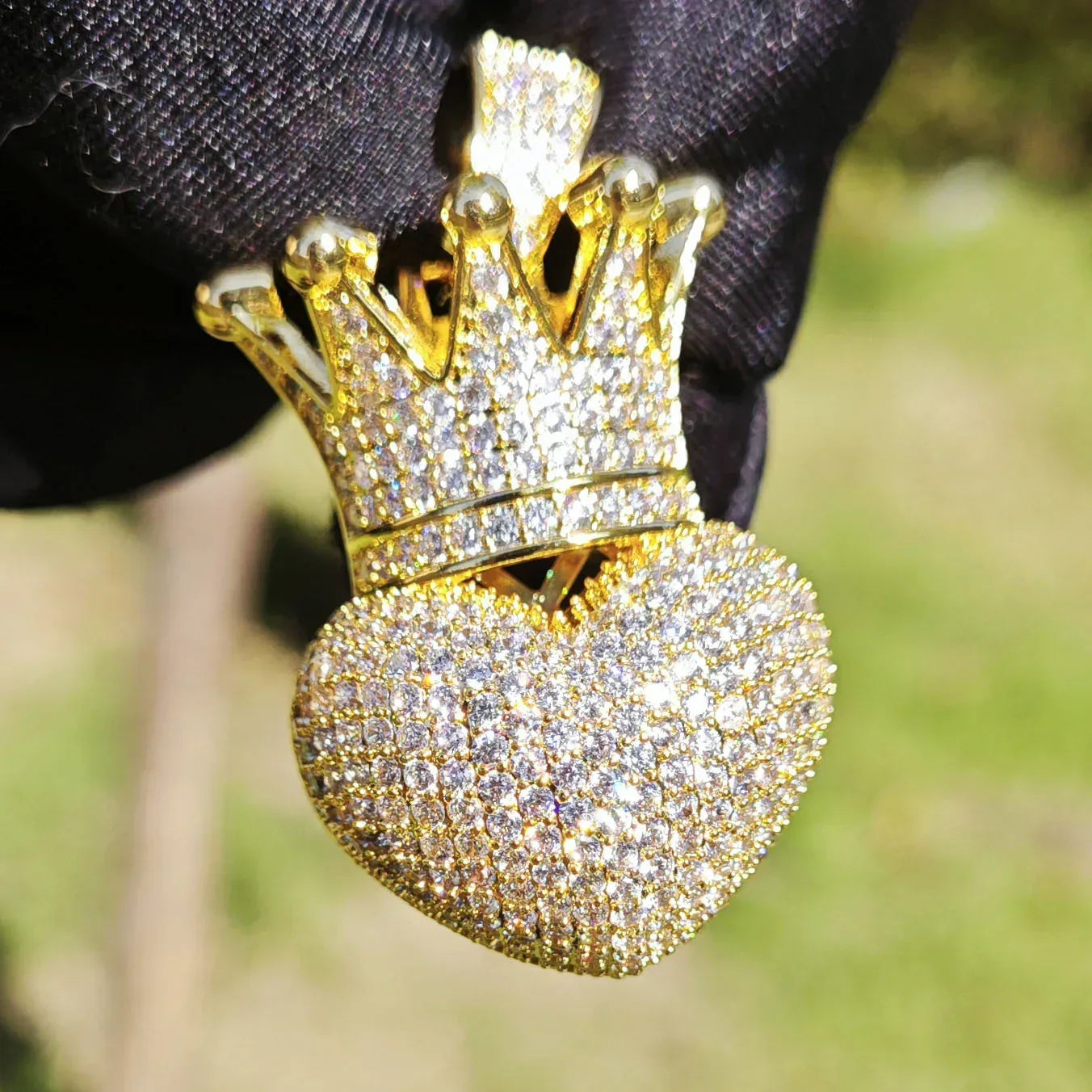 Romantic Heart Pendant Necklace | CZ Iced Out Hip Hop Unisex Trend Jewelry - CaratixJewelry