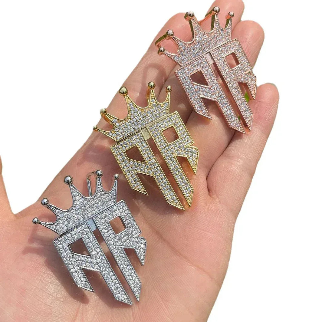 Men's Double R "Real Rich" Necklace | Premium Copper CZ King Medallion Caratix - CaratixJewelry