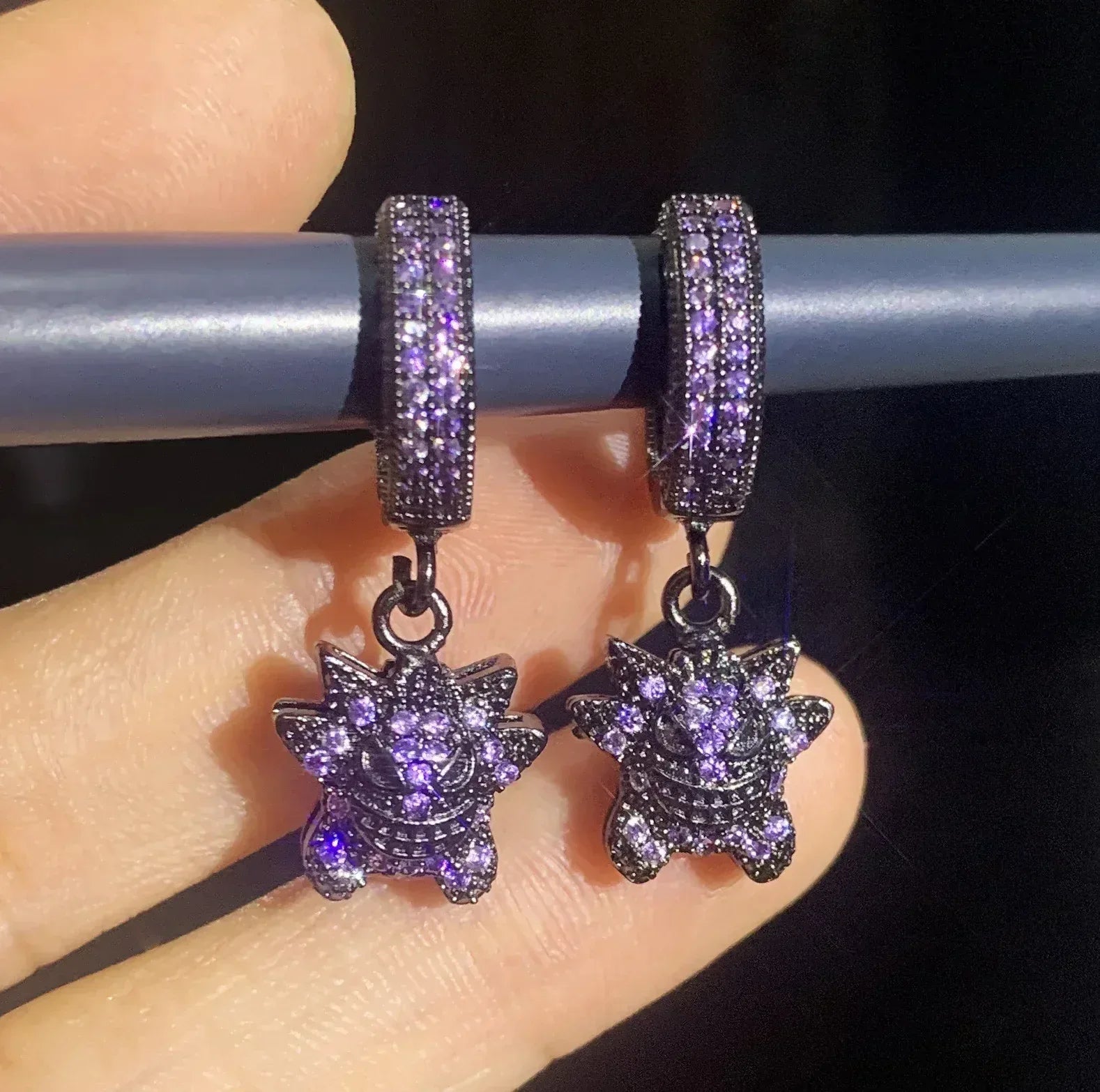 Trendy Earrings and Ear Studs | Fashionable Ear Jewelry for Women | Caratix Jewelry - CaratixJewelry