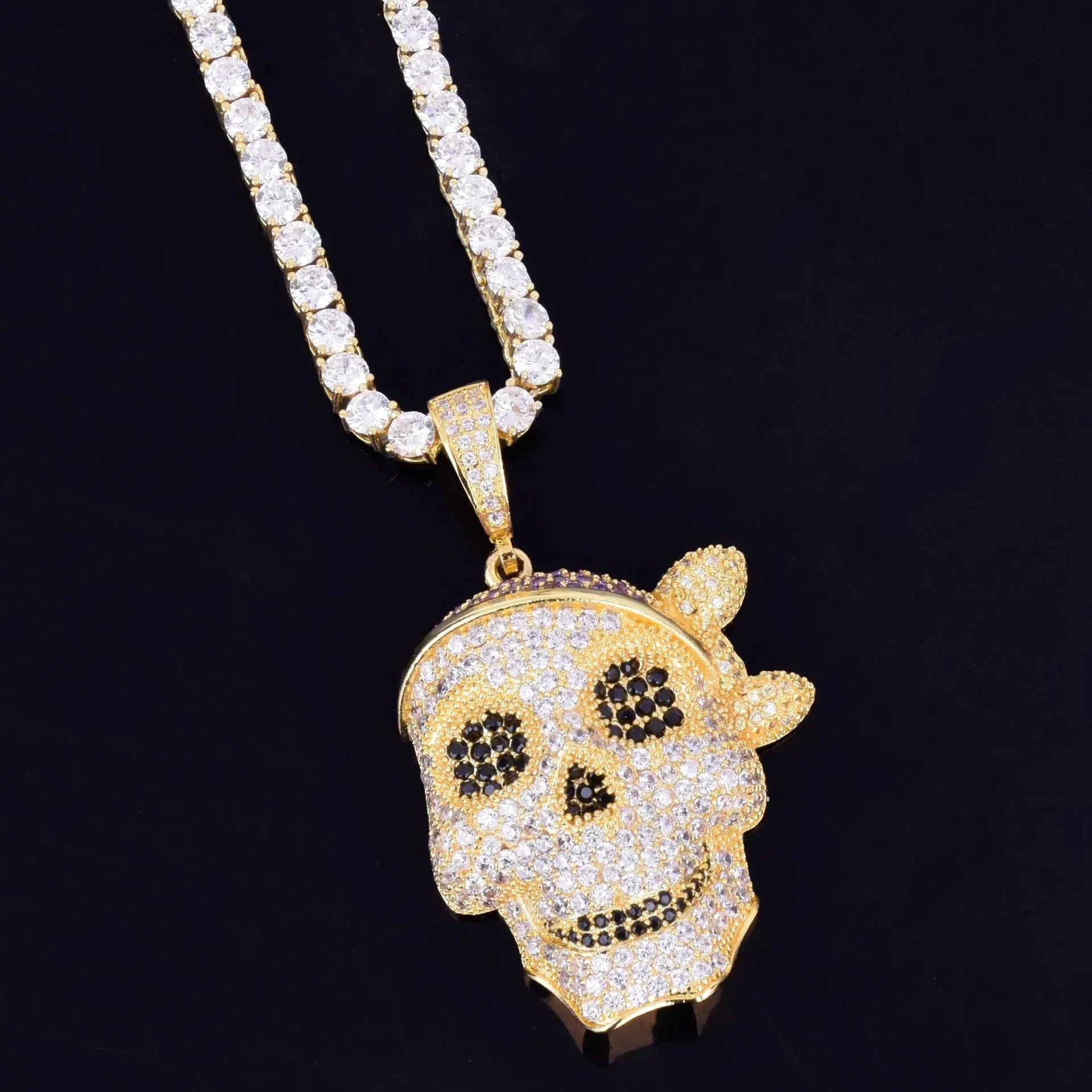 Men's Jolly Roger Necklace | Premium Copper CZ Caribbean Captain Jewelry Caratix - CaratixJewelry