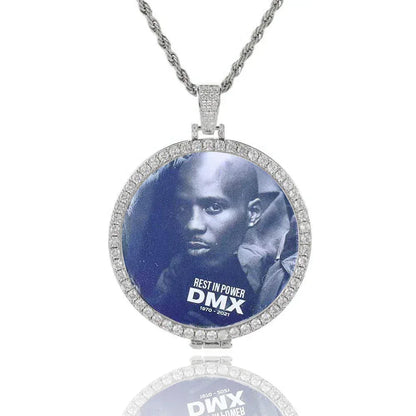 Hip Hop Flip-Top Round Photo Frame Pendant Necklace with Copper Frame and Zircon Stones | Customizable Jewelry | Caratix Jewelry - CaratixJewelry