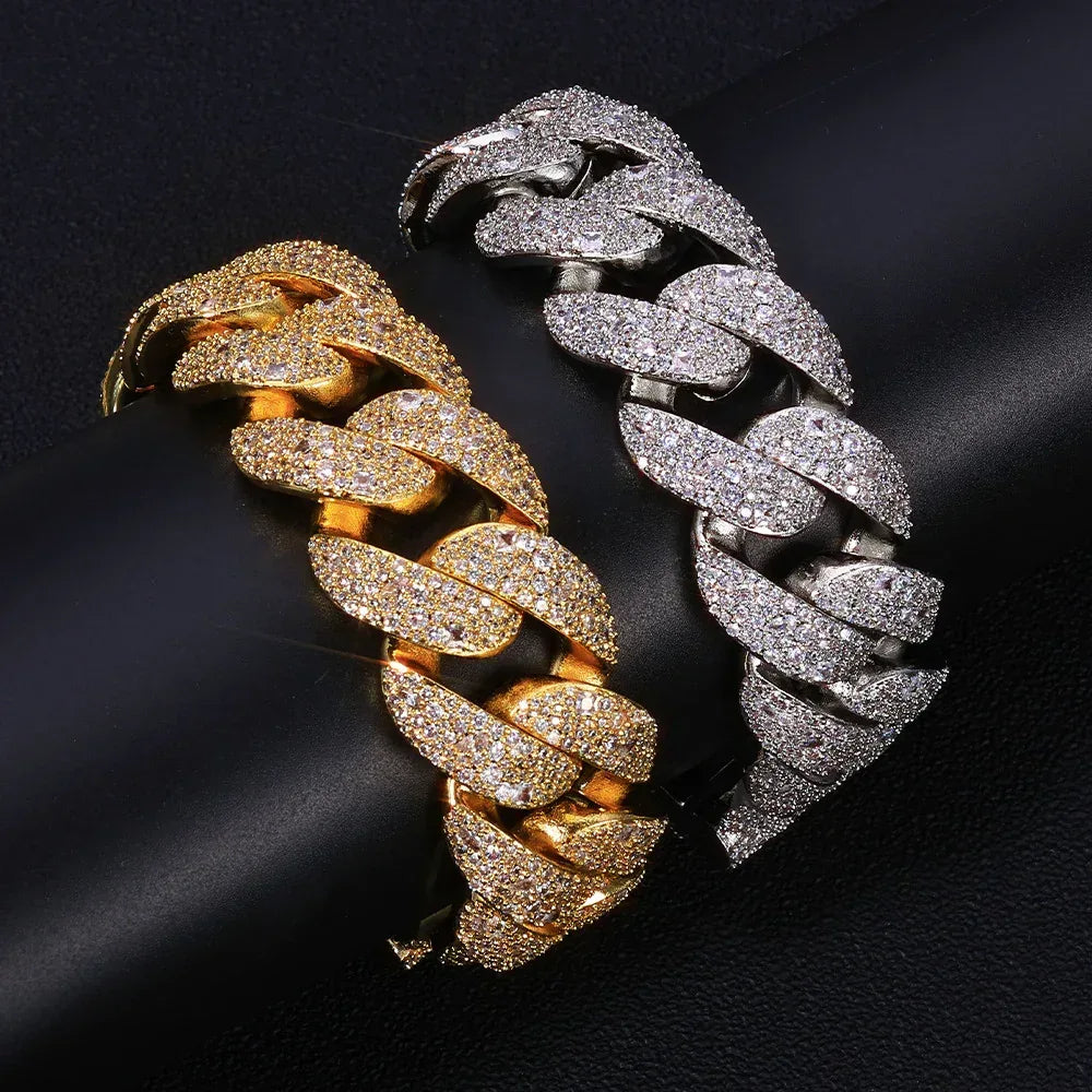 Custom 22mm Bubble Cuban Link Chain | 3D Iced Out Necklace - CaratixJewelry