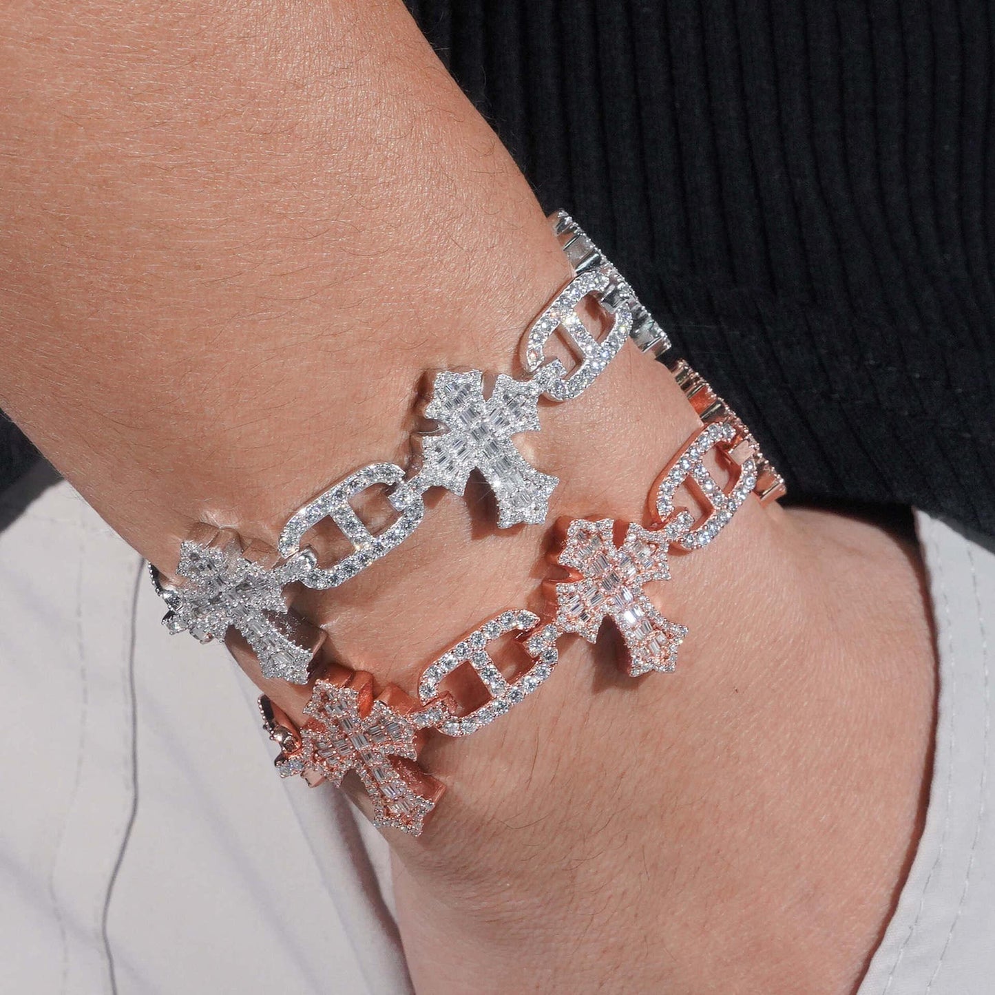 Moissanite Cross Cuban Link Bracelet with Box Clasp – S925 Sterling Silver Iced-Out Hip Hop Streetwear Jewelry - CaratixJewelry