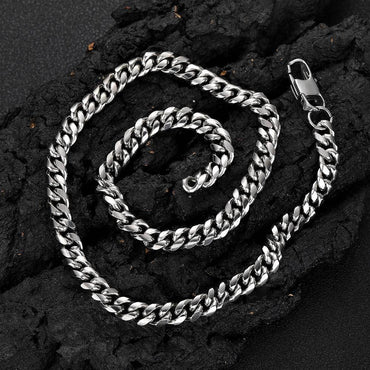 Stainless Steel Cuban Chain Necklace with Cowboy Clasp for Men | Caratix Jewelry - CaratixJewelry
