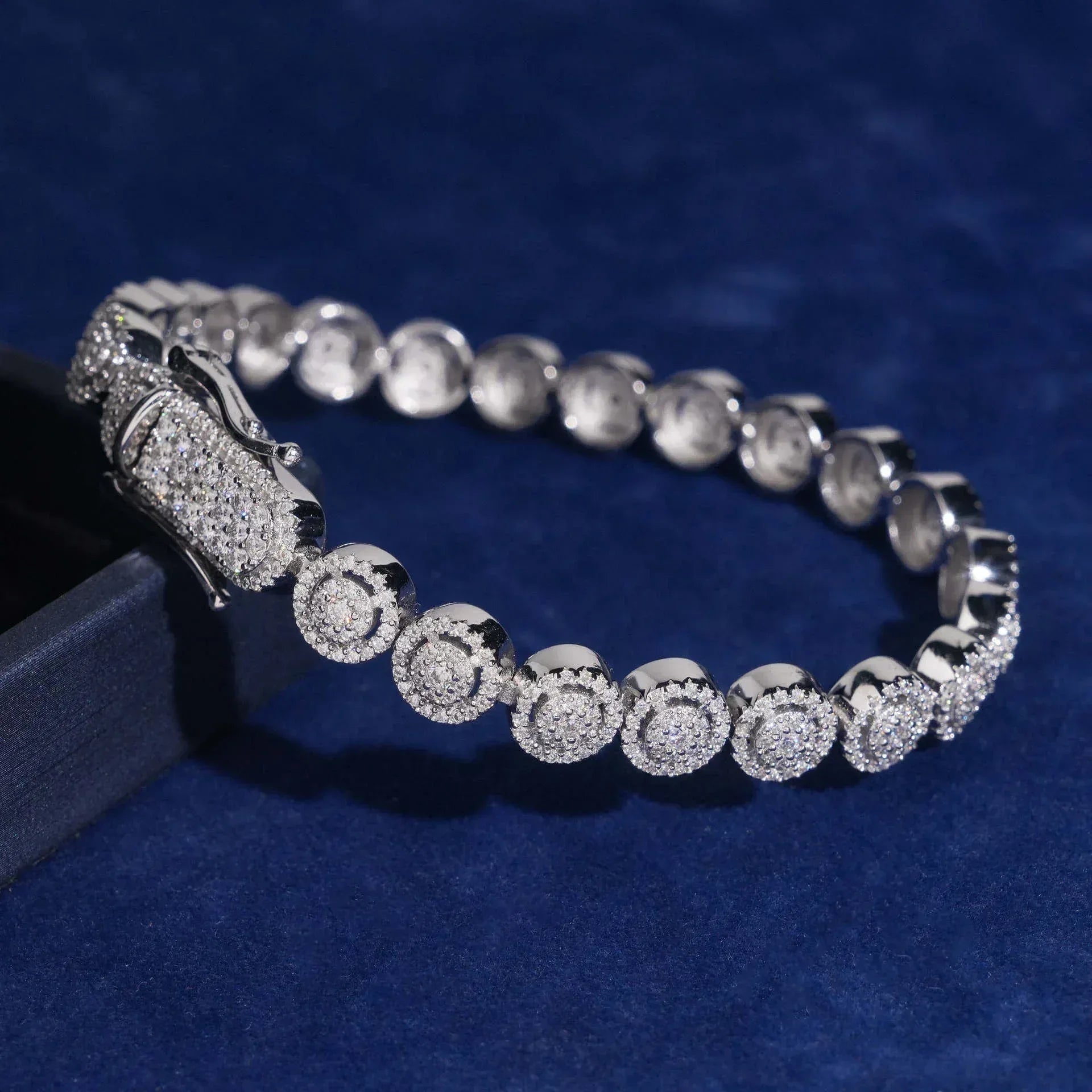 8mm Iced-Out Moissanite Round-Link Bracelet – S925 Sterling Silver Hip Hop Streetwear Jewelry for Men - CaratixJewelry