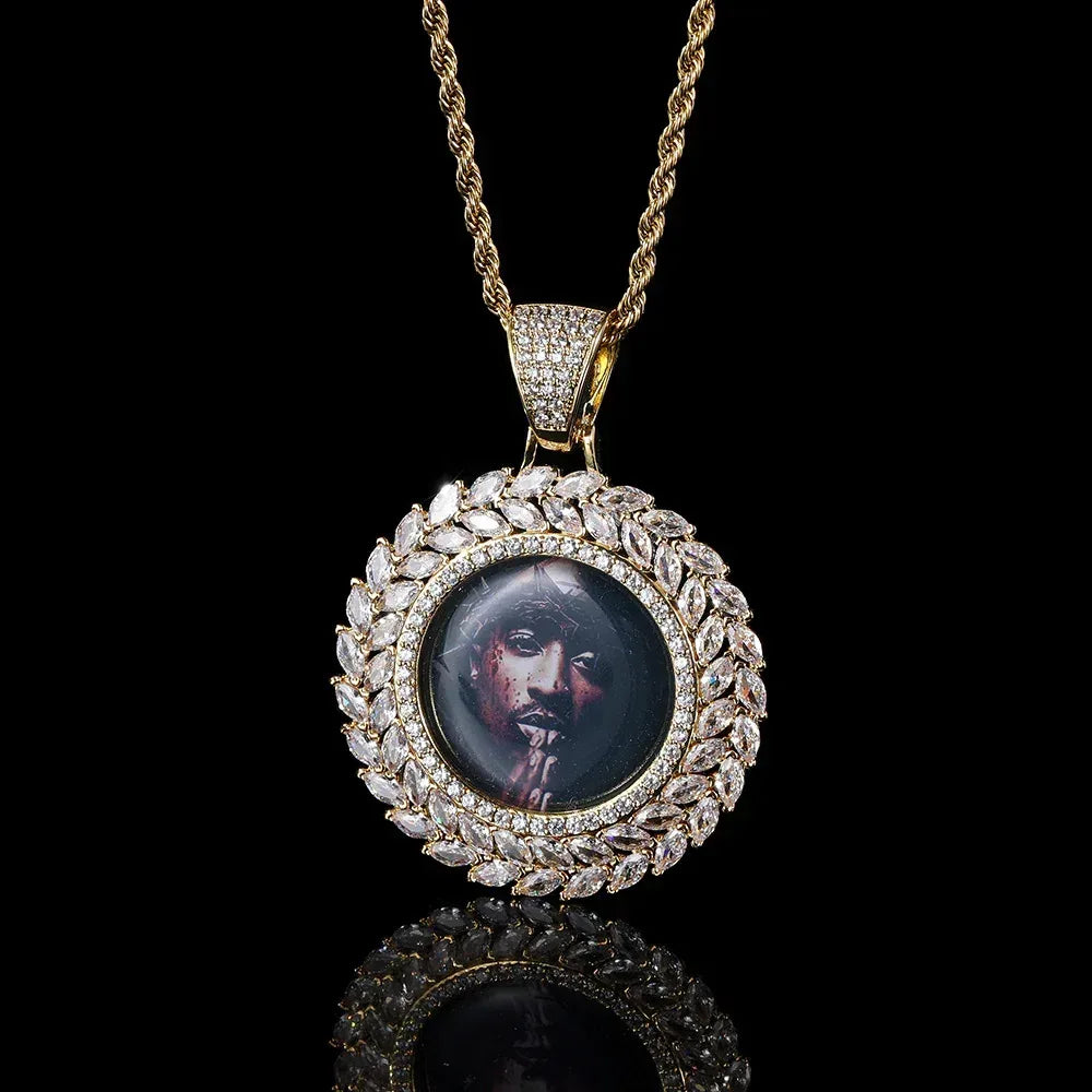Custom Wheat Ear Round Photo Frame Pendant Necklace with Zircon Stones for Men | Caratix Jewelry - CaratixJewelry