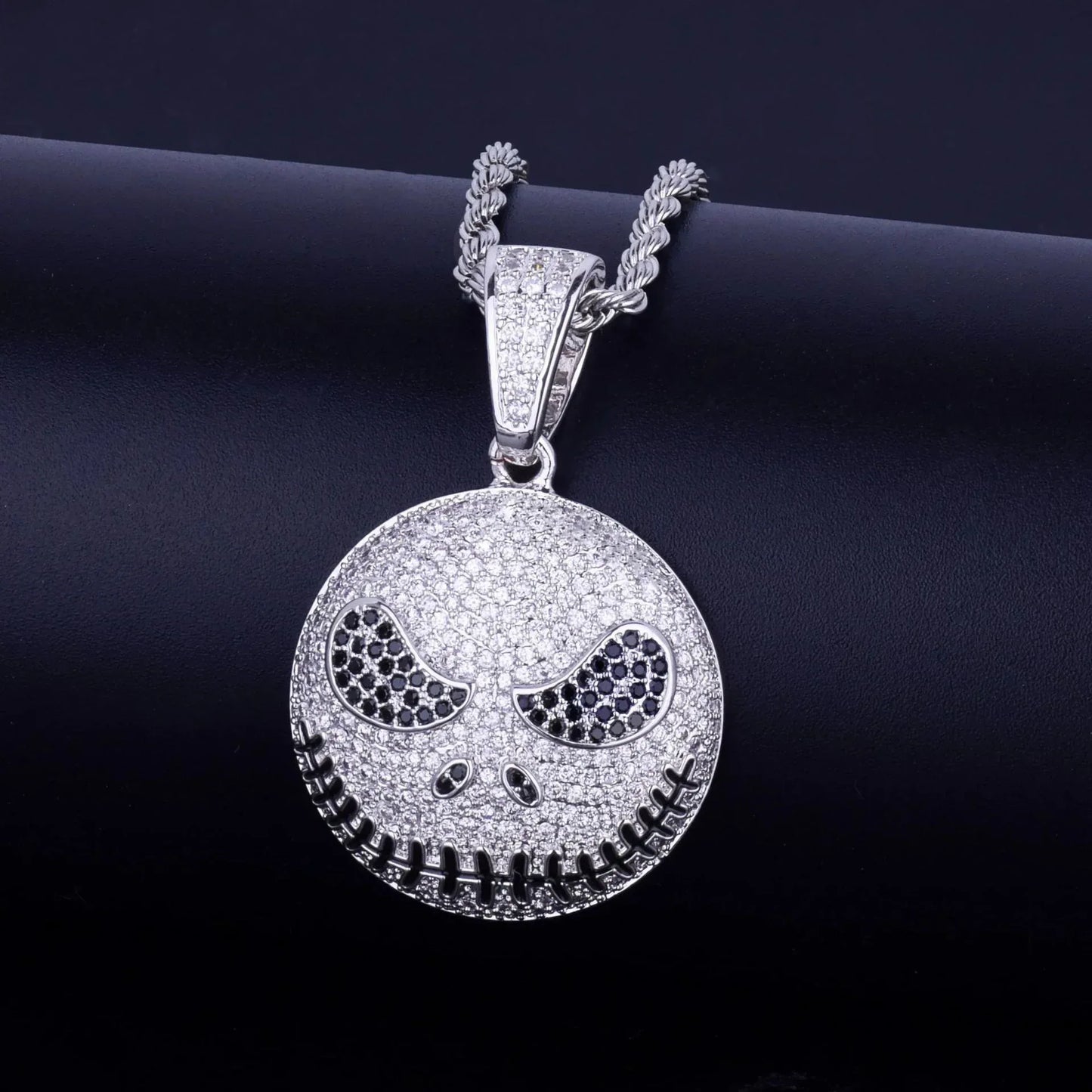 Hip Hop Skull Pendant Necklace for Men | Iced Out Pave CZ Lab Jewelry | Trendy Copper Zircon Ice Pendant | 2026 Streetwear | Caratix - CaratixJewelry