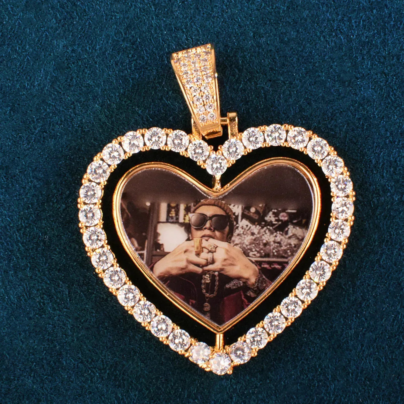 Spinning Heart Photo Pendant | DIY Custom Picture Hip Hop Unisex Necklace - CaratixJewelry