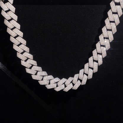 18mm Iced-Out Moissanite Cuban Link Chain – S925 Sterling Silver Hip Hop Streetwear Necklace - CaratixJewelry