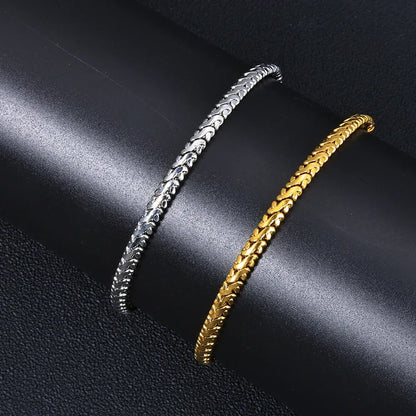 Custom 4mm Slim Stainless Steel Bracelet | Classic Silver Chain Style for Men | Caratix - CaratixJewelry