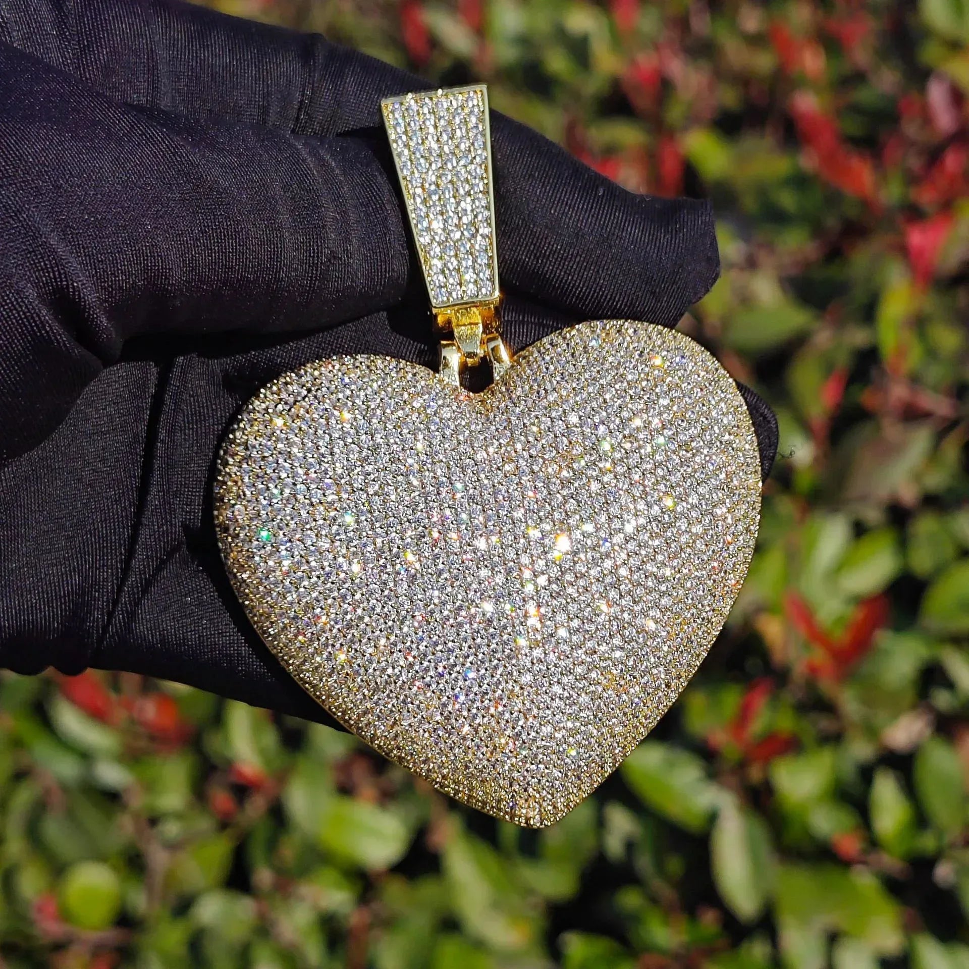 Iced Out Big Heart Pendant Cuban Chain Necklace – Hip Hop CZ Heavy Luxury Jewelry - CaratixJewelry
