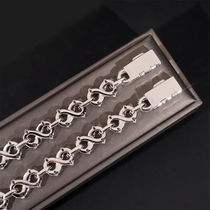Moissanite Figure-Eight Bracelet | S925 Silver Iced Out Hip Hop Jewelry - CaratixJewelry