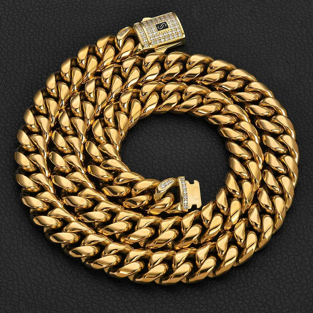 Clasp Stainless Steel Cuban Chain Necklace Polished Finish for Men | Caratix Jewelry - CaratixJewelry