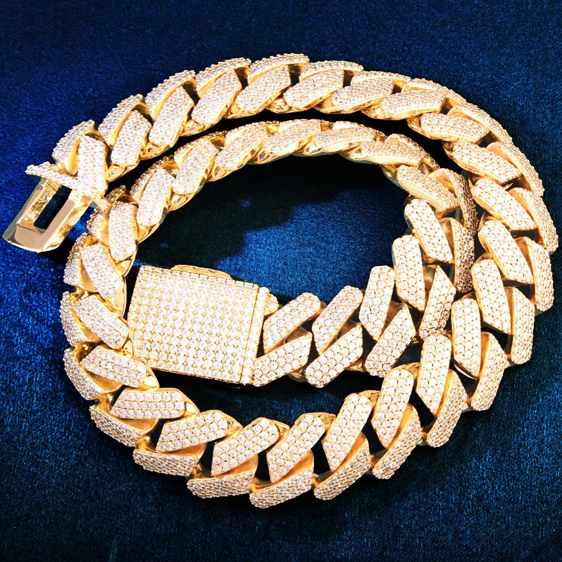 18mm Cuban Chain Necklace with Zircon - CaratixJewelry