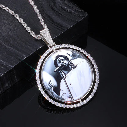 Photo Pendant Necklace Rotating Frame Zircon for Men | Caratix Jewelry - CaratixJewelry