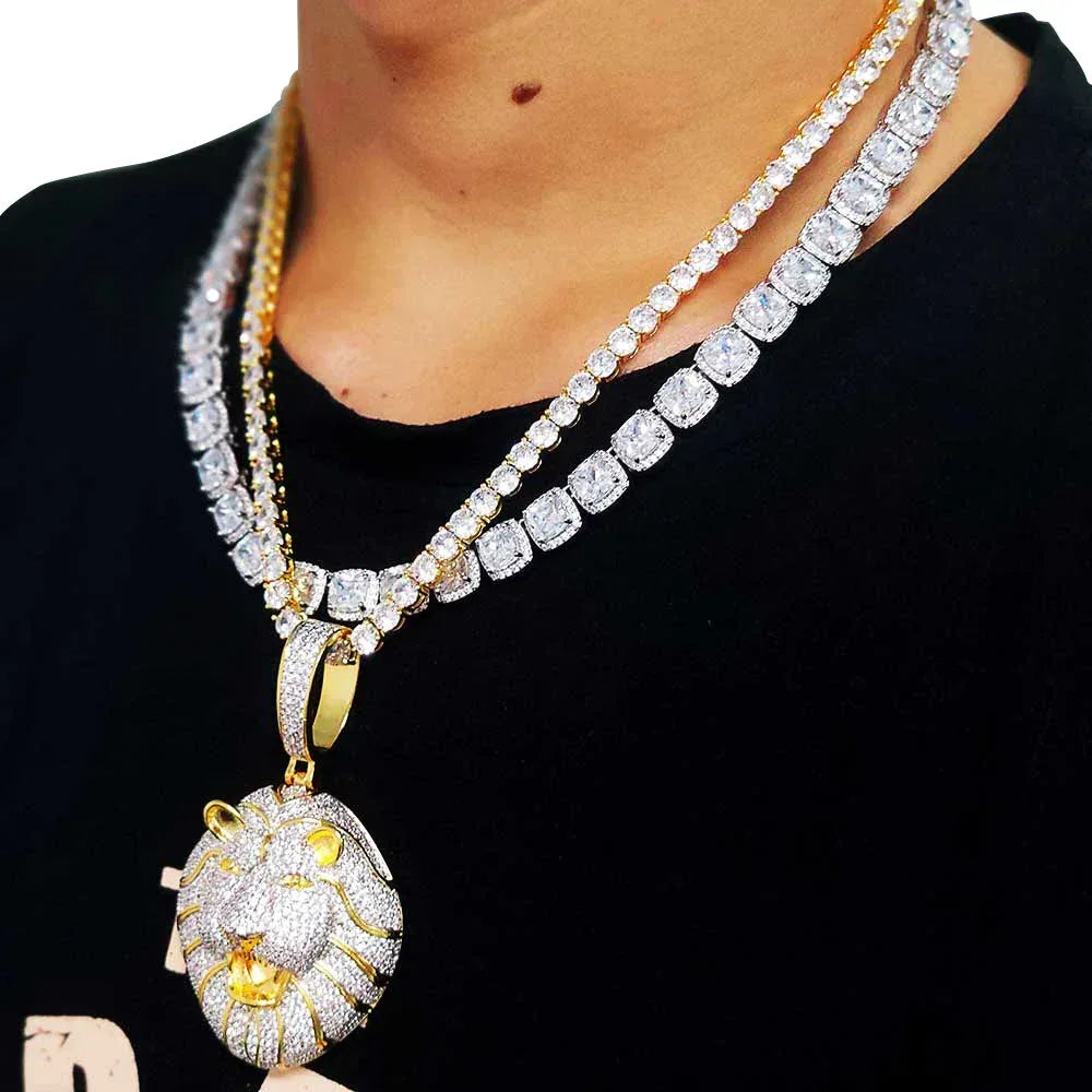 Solid Lion Head Pendant Necklace with Micro-Pave Zircon and Gold Plating for Men | Caratix Jewelry - CaratixJewelry