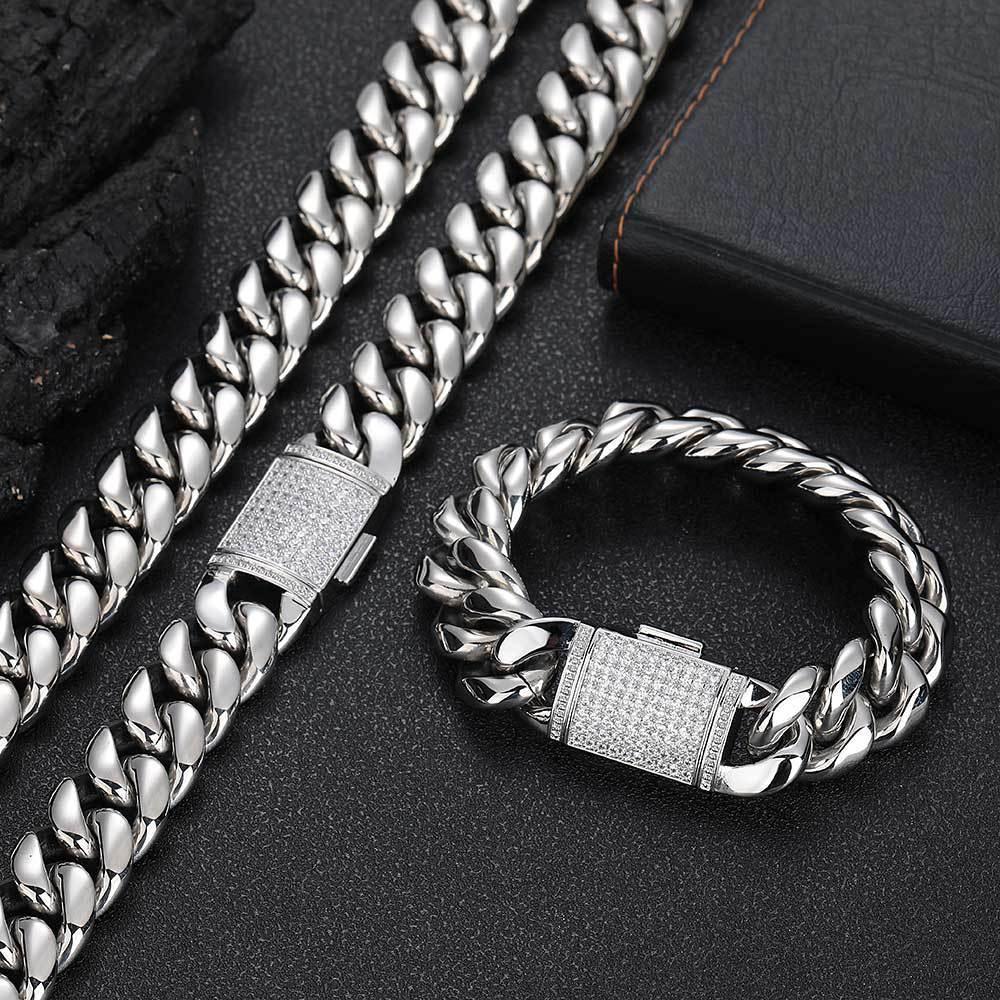 Miami Cuban Link Stainless Steel Bracelet | Caratix Jewelry - CaratixJewelry