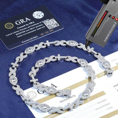 Figure 8 Chain Eye Cross S925 Silver Moissanite Necklace for Men | Caratix Jewelry - CaratixJewelry