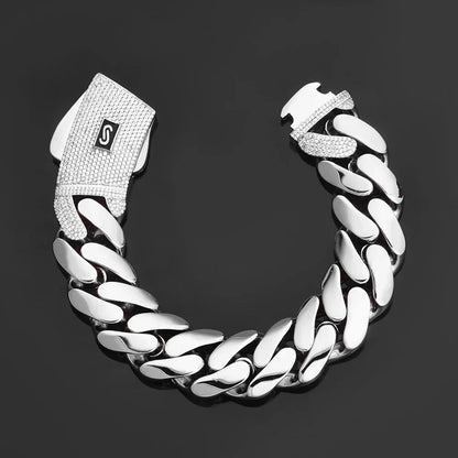 Custom 14K Gold Cuban Chain Bracelet for Men | Caratix Jewelry - CaratixJewelry