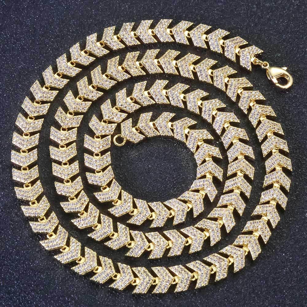 Custom Iced Out Fishbone Link Chain for Rapper | High-End Jewelry | Caratix - CaratixJewelry