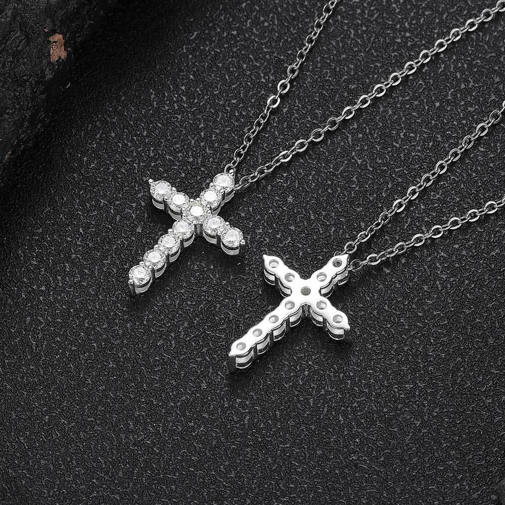 Moissanite Cross Pendant Necklace – S925 Sterling Silver Iced-Out Hip Hop Unisex Luxury Streetwear Jewelry - CaratixJewelry