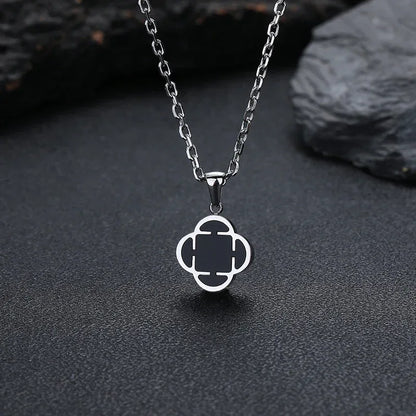 Women's Stainless Steel Clover Pendant Necklace | High-End Titanium Steel Jewelry | Light Luxury Hip Hop Jewelry | Caratix - CaratixJewelry