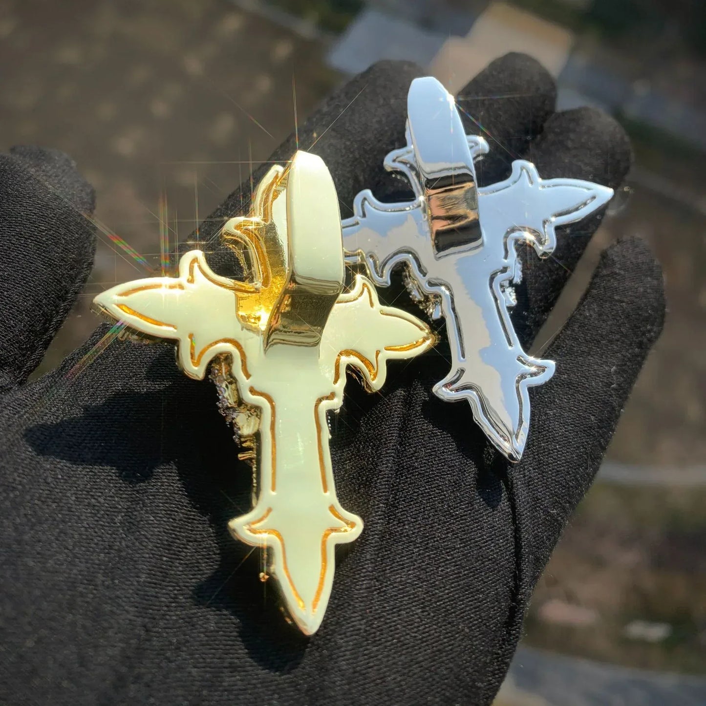 Iced Out Skull Cross Pendant Necklace – Hip Hop CZ - CaratixJewelry