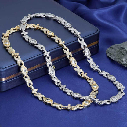 Figure 8 Chain Eye Cross S925 Silver Moissanite Necklace for Men | Caratix Jewelry - CaratixJewelry