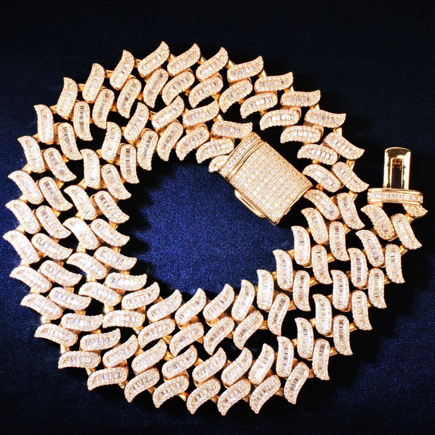 15mm Beard Step Cut Cuban Chain Necklace with Copper & Zircon - CaratixJewelry