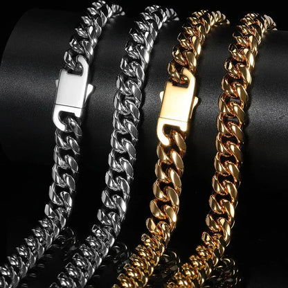 Polished Miami Cuban Chain Necklace with Flip Clasp Titanium Steel for Men | Caratix Jewelry - CaratixJewelry