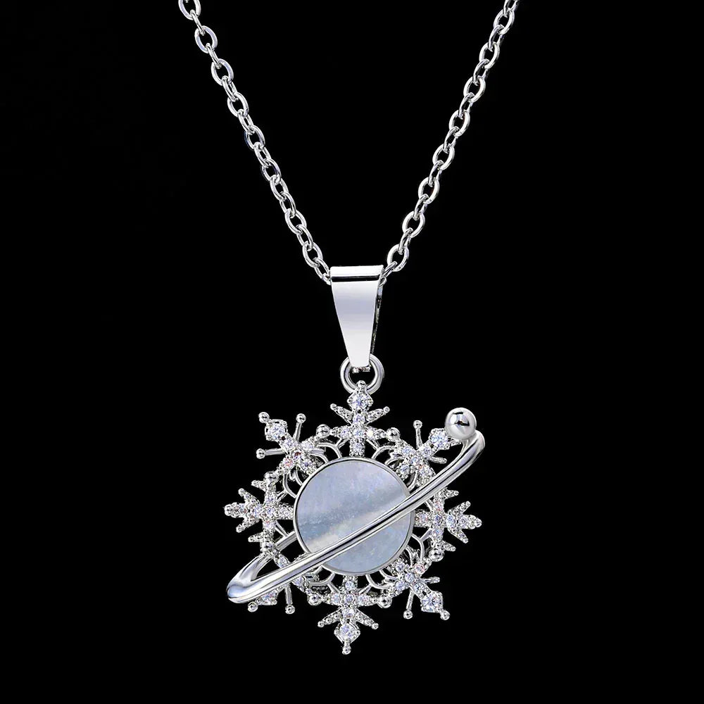 Iced Out Snowflake Star Pendant Necklace Zircon Custom Chain Style for Women | Caratix Jewelry - CaratixJewelry